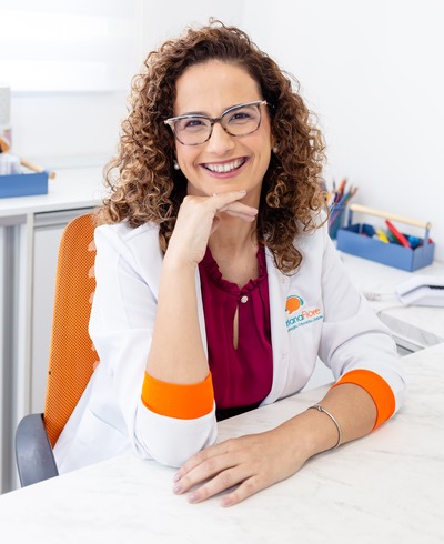 Dra. Paula Rouge